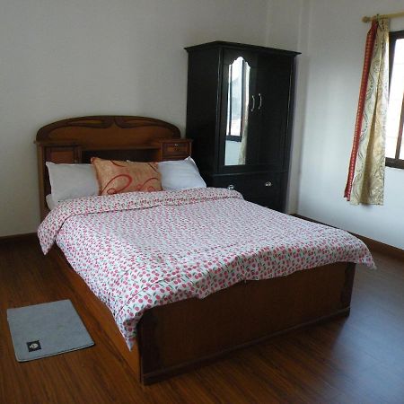 Pokhara Abroad Inn 외부 사진